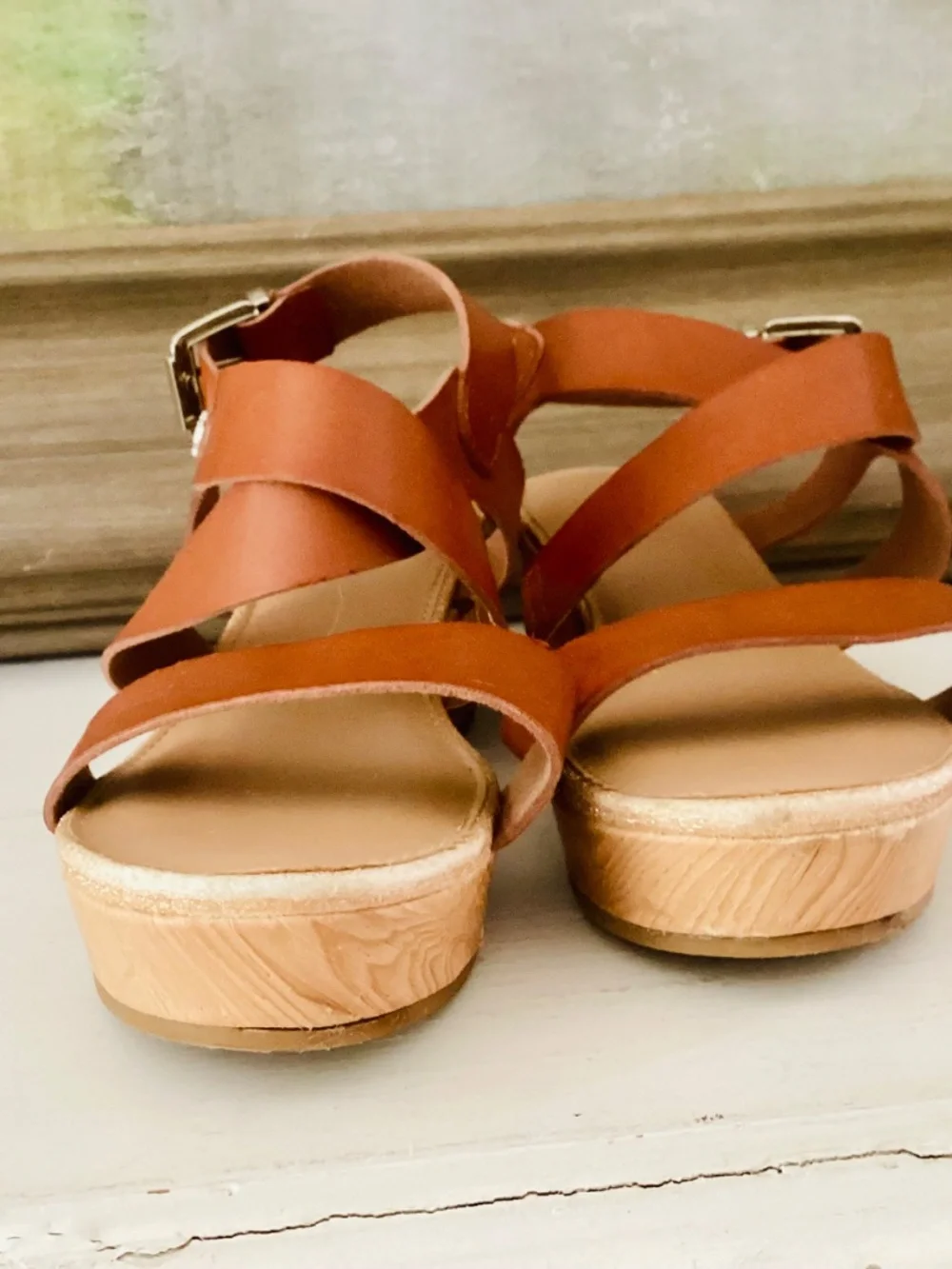 DKNY Amber Faux Leather Strap Wedge Girls Sandals Size 3 Youth Summer Platform